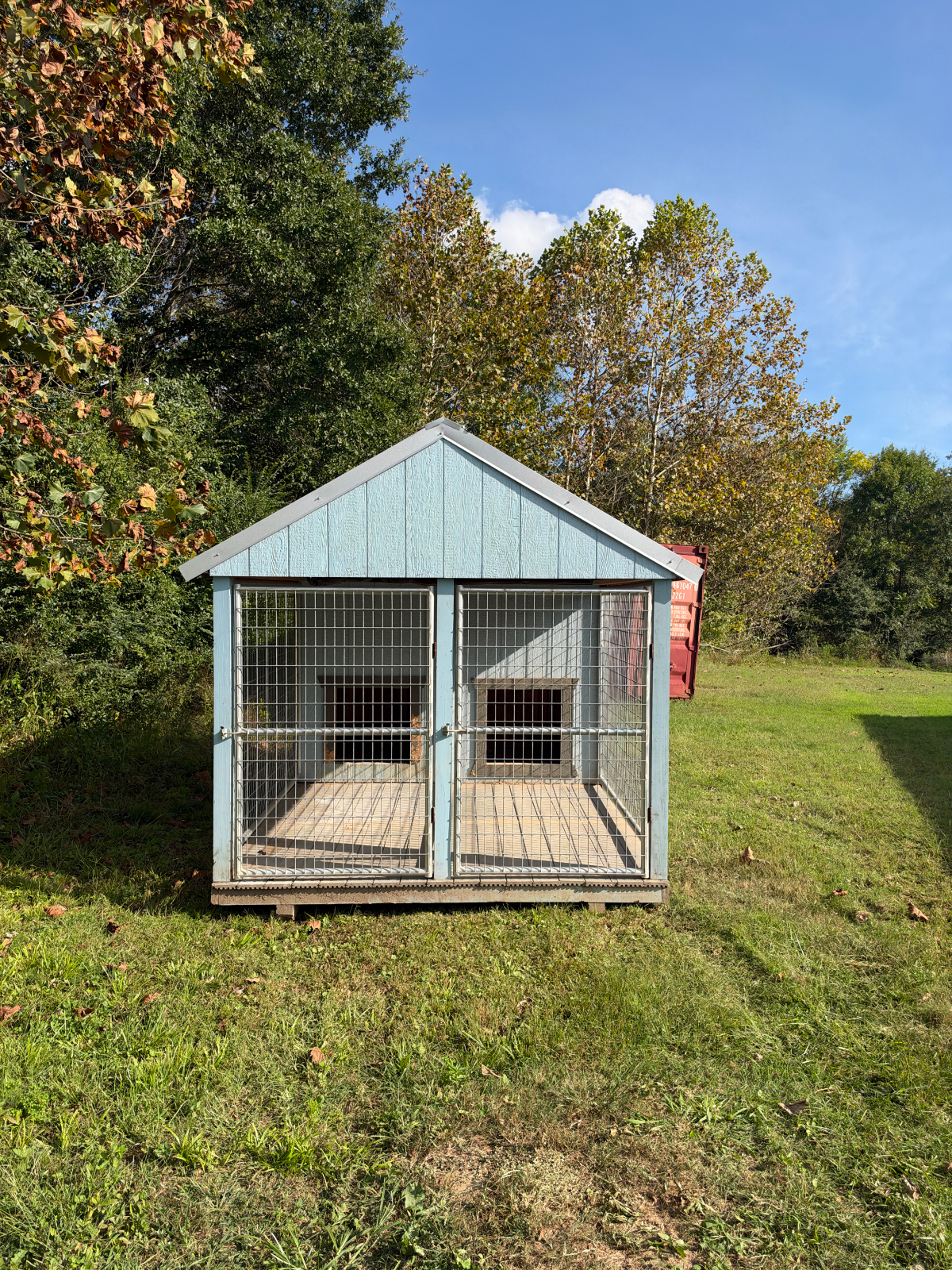 8' x 12' Parton Sheds-Pickens! Save on this USED 8x12 2 bay kennel for sale in Pickens, SC